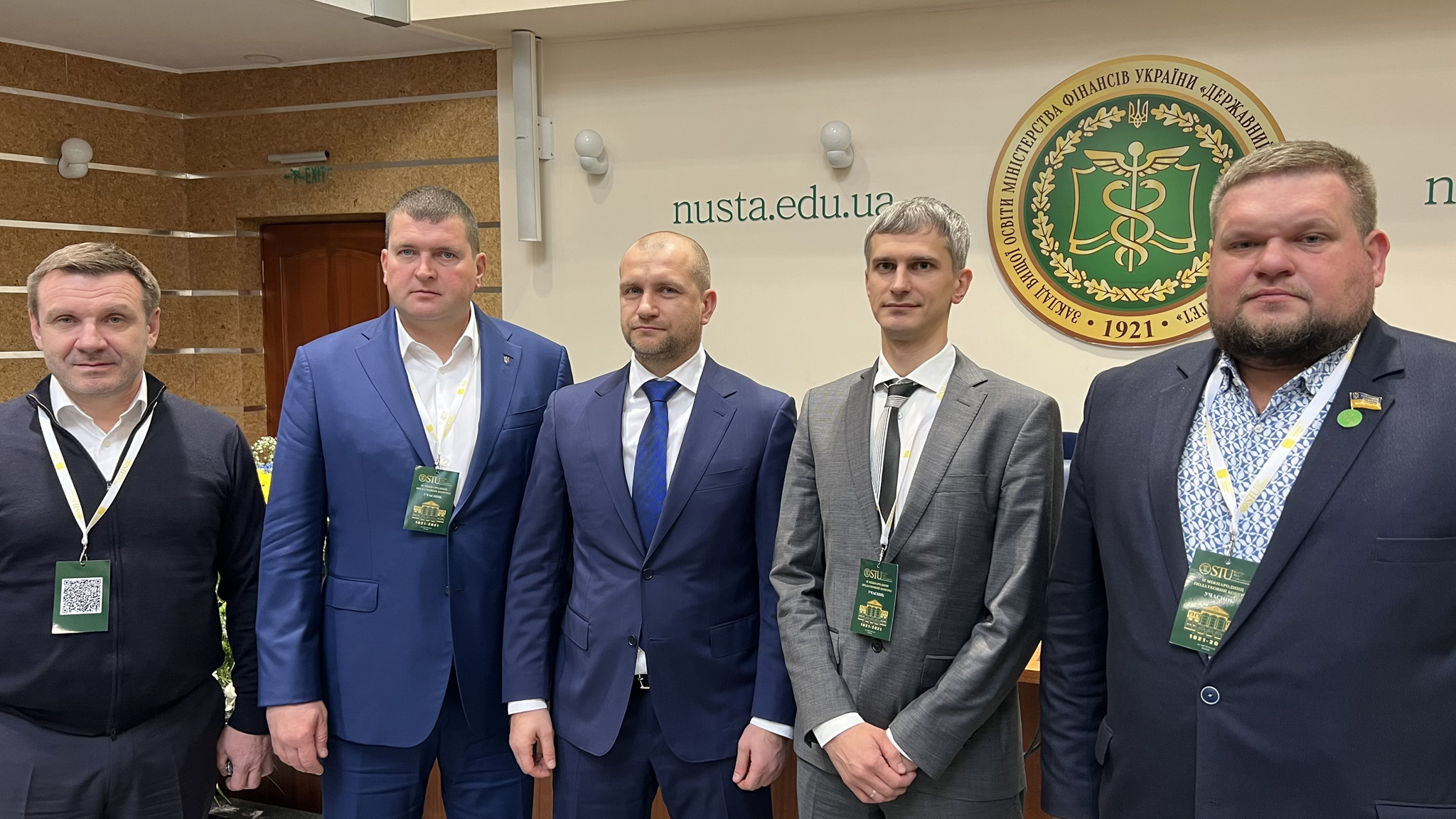 Евгений Даниленко вместе с другими участниками Конгресса